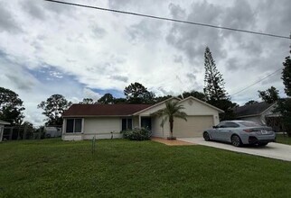 Building Photo - 3 Bedroom 2 Bath 2 Car garage pool home fo...
