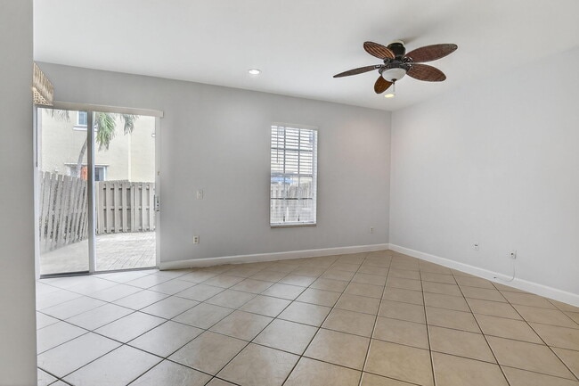 Building Photo - 8657 Blaze Ct