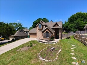 Building Photo - 1110 Boulder Run
