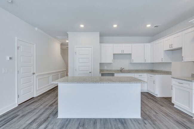 Building Photo - 329 Gov Gwinnett Way