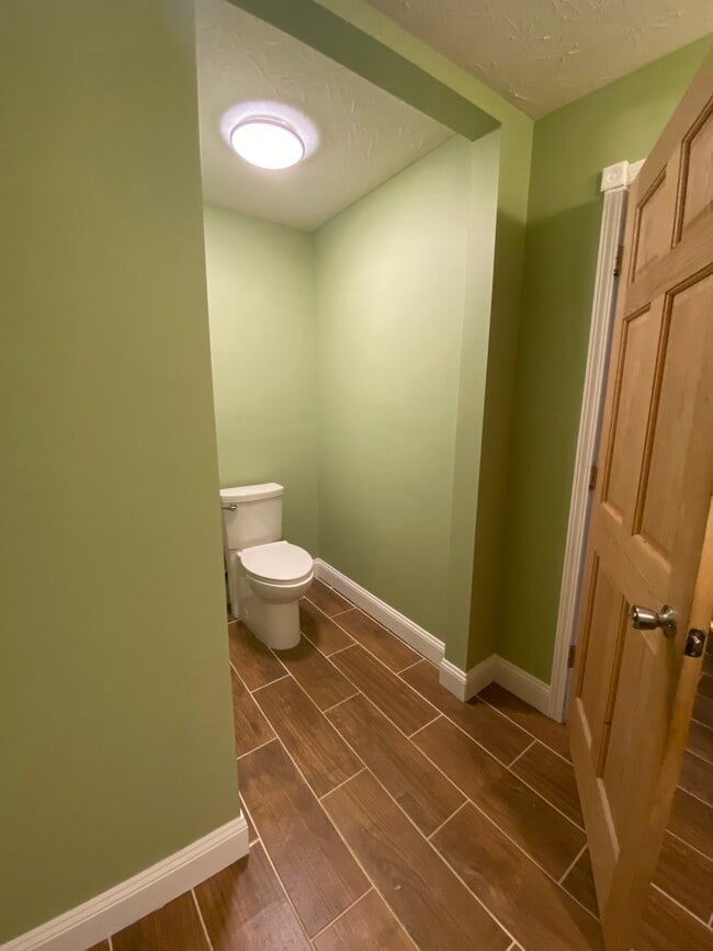 Building Photo - 1198 W. Social Row Rd.