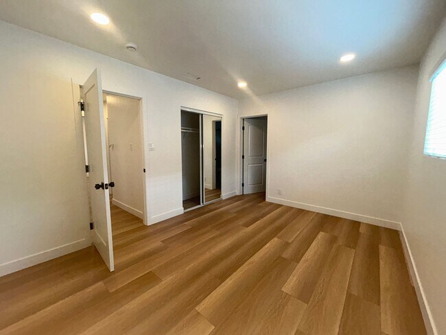 Building Photo - Beautiful newly renovated 3-bedroom, 2-bath home available now in Westminster!