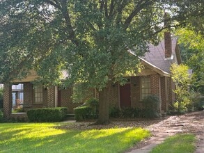 Building Photo - YELLOWBUNNY- 3352/3354-MONTEZUMA DUPLEX-CAMELIA-255/256