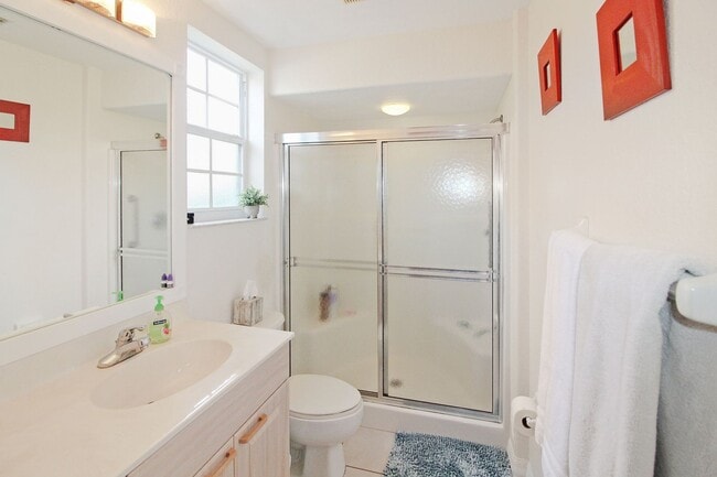 Building Photo - 1103 L Pavia Blvd