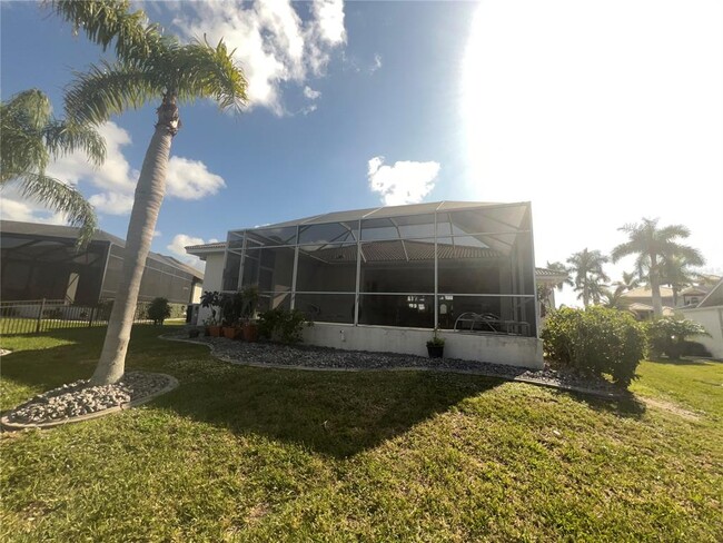 Building Photo - 5011 Key Largo Dr