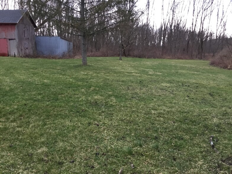 Building Photo - 5766 Sliker Hill Rd