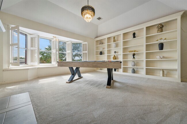 Building Photo - 14311 Islandwoods Dr