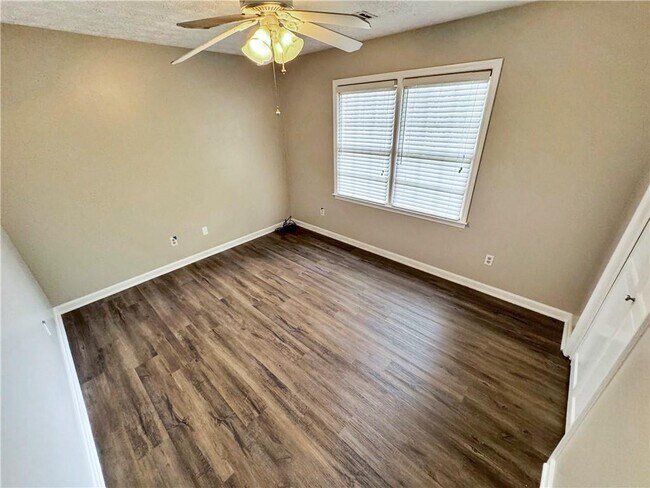 Building Photo - 4891 Raven Pl