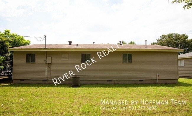 Building Photo - 817 Greenlea Dr
