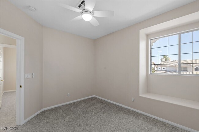 Building Photo - 1419 Clipperton Ave