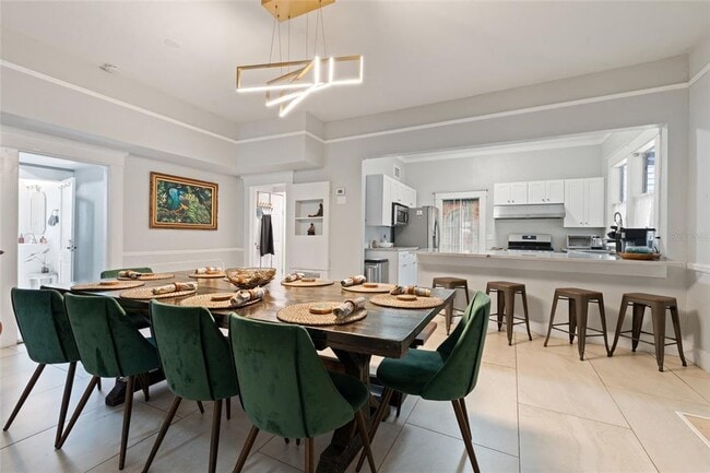 Building Photo - 905 E 22nd Ave.