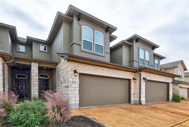 Building Photo - 13400 Briarwick Dr