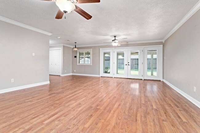 Building Photo - 660 Bancroft Dr