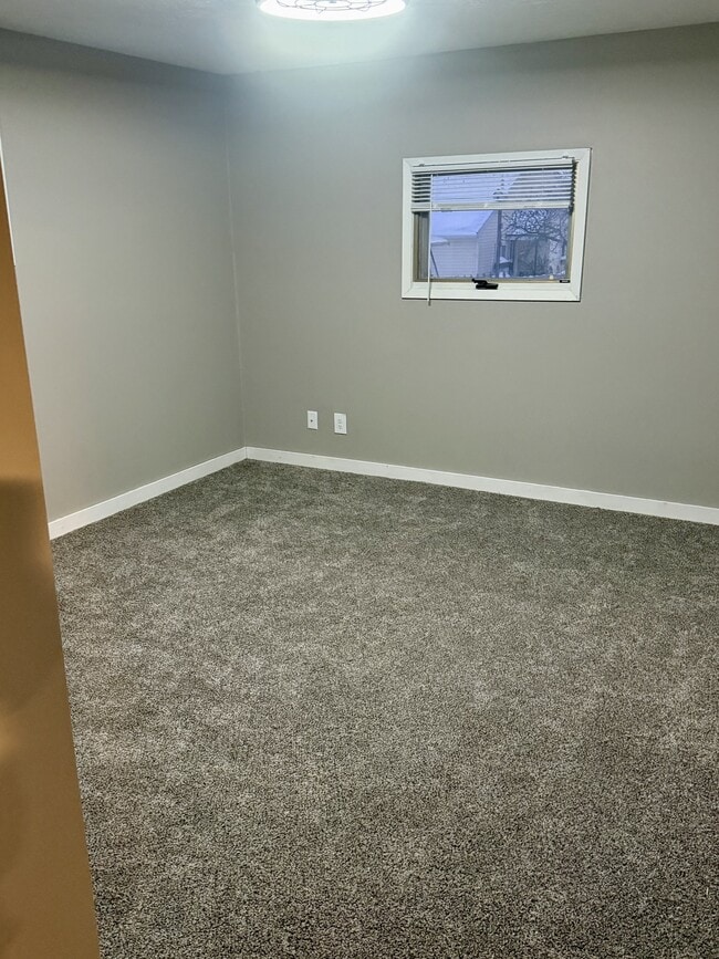 Building Photo - 401 W Douglas Ave