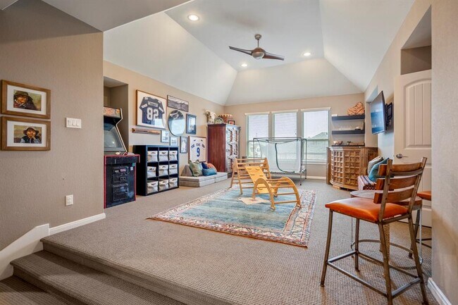 Building Photo - 28203 Middlewater View Ln