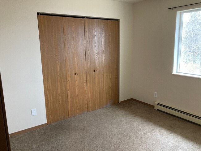 Building Photo - 1170 Dodds Dr