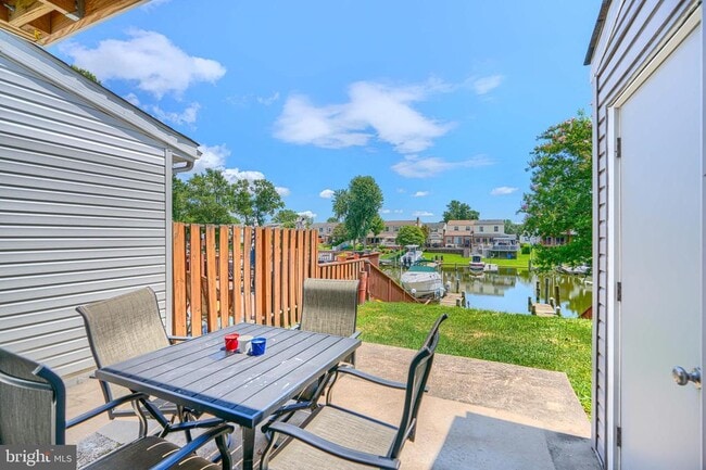 Building Photo - 209 Bridge Dr