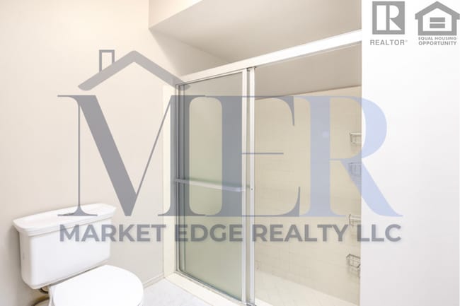 Building Photo - 4Bed/2.5Bath House at 56th/Cactus! $4499 MOVE-IN SPECIAL! Move-In Ready on 04/09/2026!