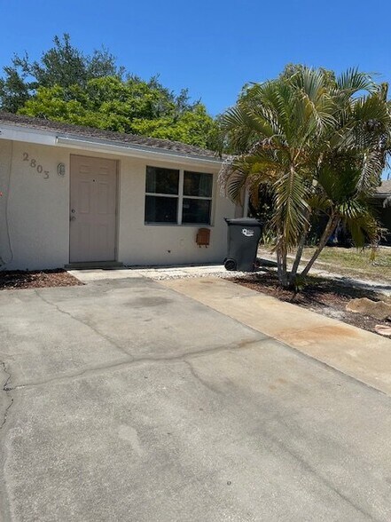 Building Photo - 2803 52nd Ave Dr W