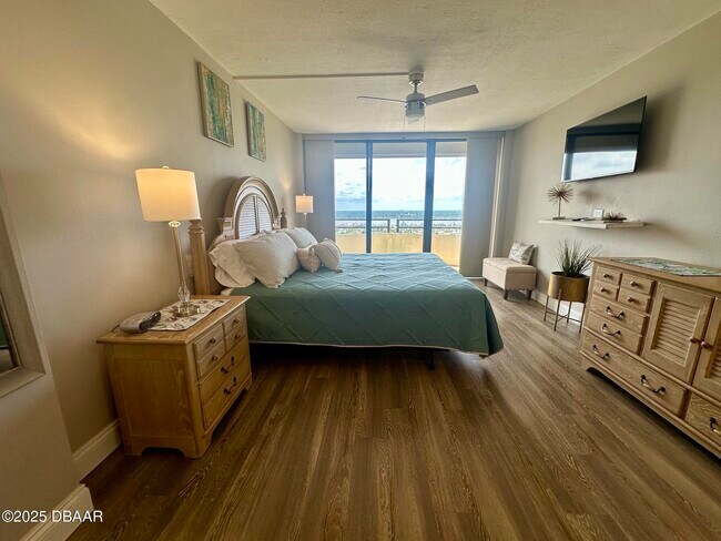 Building Photo - 2900 N Atlantic Ave