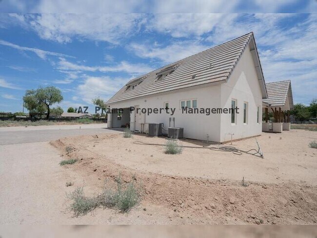 Building Photo - 4831 W Pearce Rd