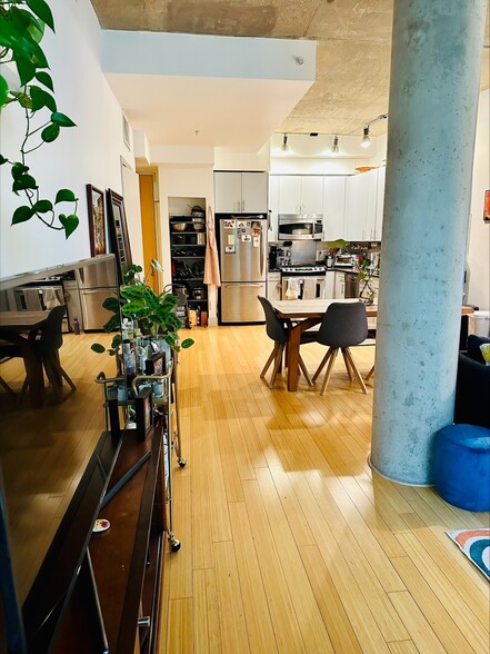 Building Photo - 929 Florida Ave NW