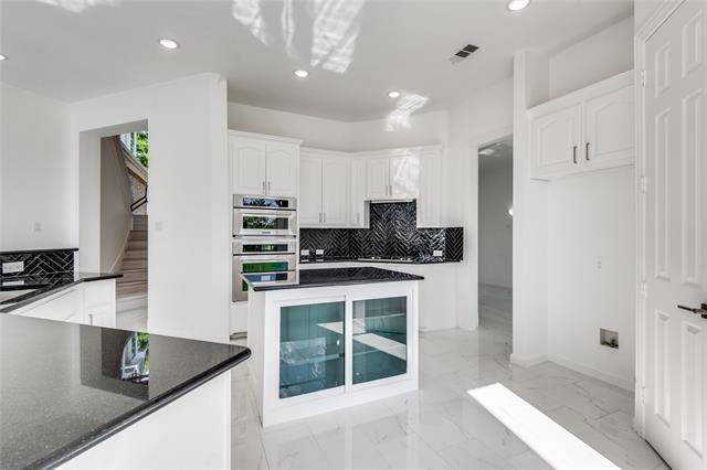 Building Photo - 7417 Marigold Dr