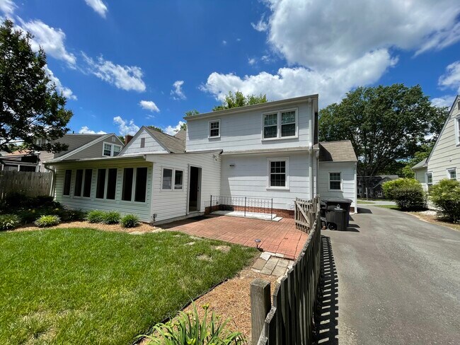 Building Photo - 845 Watson Ave