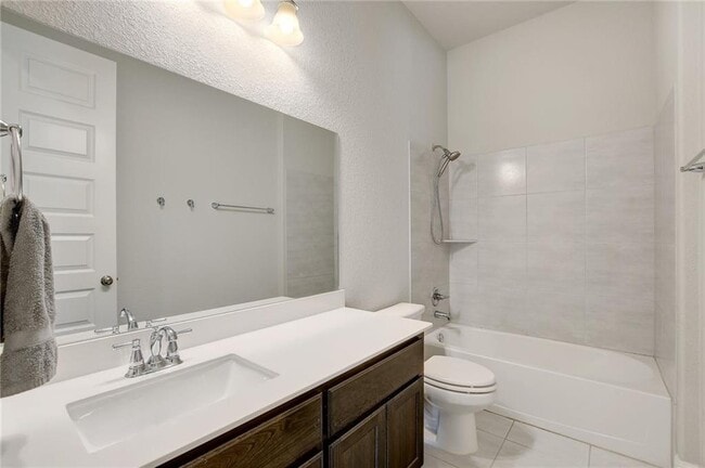 Building Photo - 416 Peakside Cir