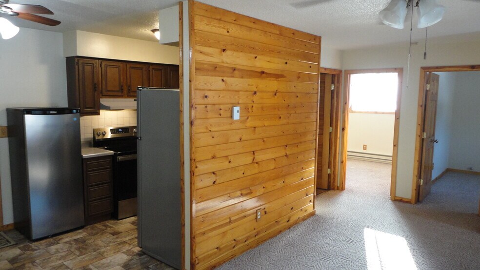 Building Photo - 7240 Wisconsin Ave