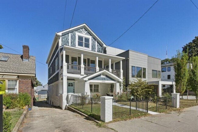 Building Photo - 546 Highland Ave NE