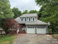 Building Photo - 9423 Fairmead Dr