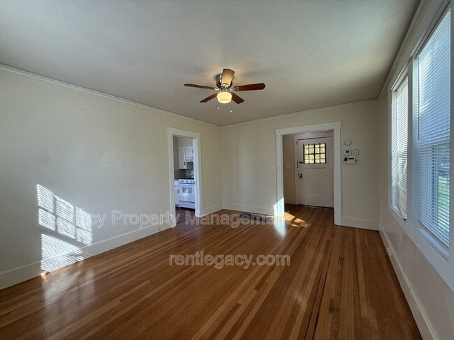 Building Photo - 69 B St