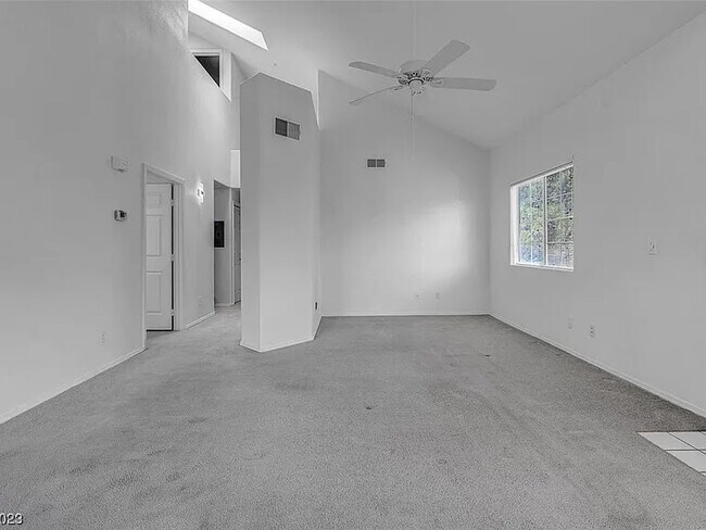 Building Photo - 2925 Wigwam Pky