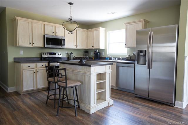 Building Photo - 1711 Rustic Arch Way