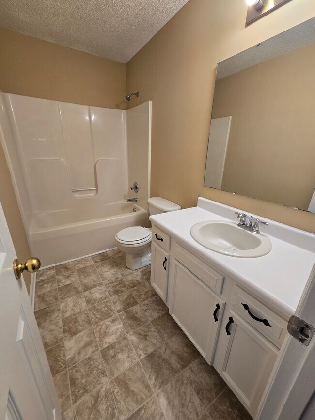 Building Photo - Fabulous Home for Rent!