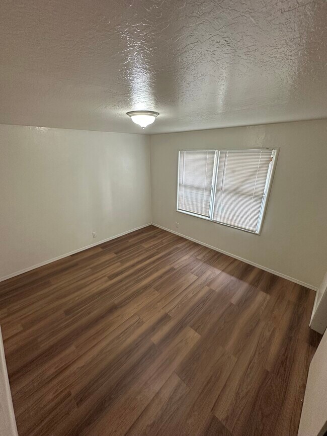 Building Photo - 2019 167th Ave