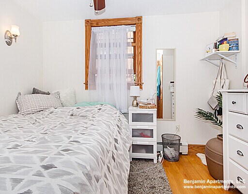 Building Photo - 89 Myrtle St