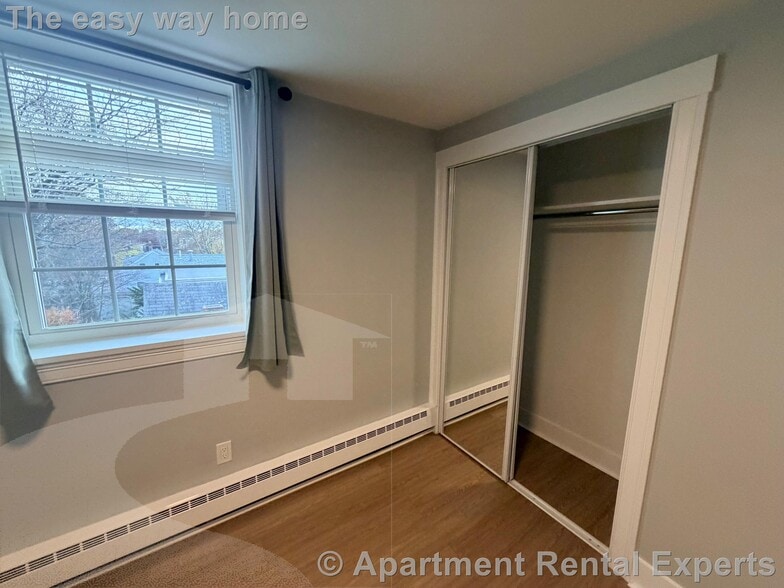 Building Photo - 132 Sherman St