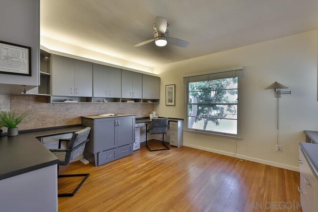 Building Photo - 4823 Hart Dr