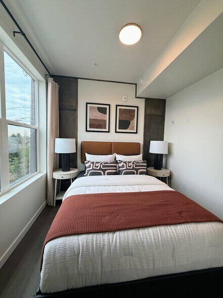 Model Bedroom. For display purposes only. Furniture not included and finishes may vary. - 1650 Sheridan Blvd