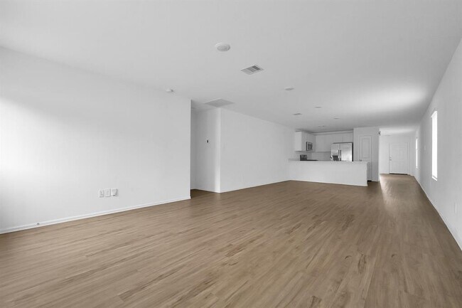 Building Photo - 24126 Maple Turn Ln