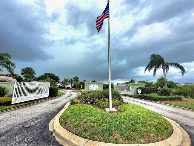 Building Photo - 5465 High Pasture Way
