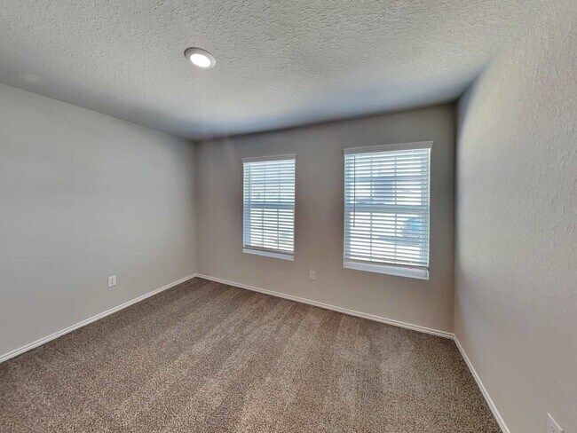 Building Photo - 7307 Cultivator Way