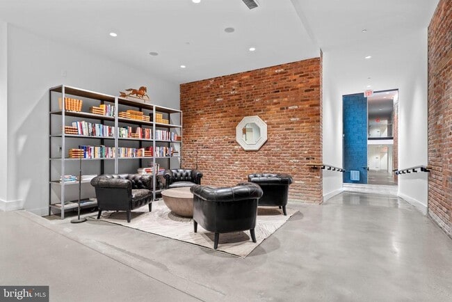 Building Photo - 57 N St NW