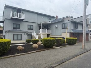 Building Photo - 41 Broadsound Ave