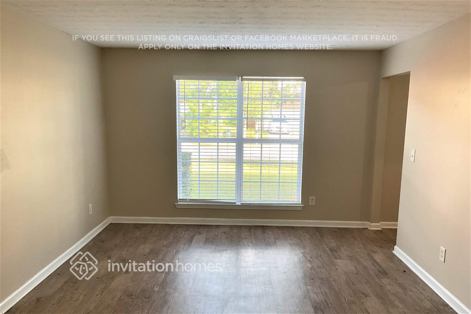 Building Photo - 1027 Lear Dr
