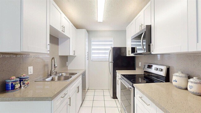 Building Photo - 21450 SW 109th Ct