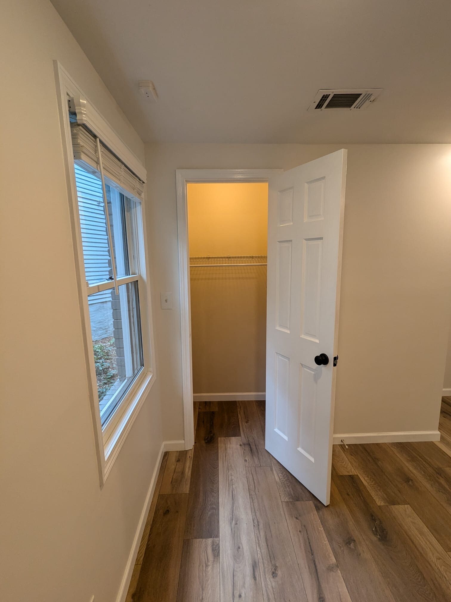 Building Photo - 762 Vedado Way NE