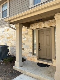 Building Photo - 9201 Brodie Ln